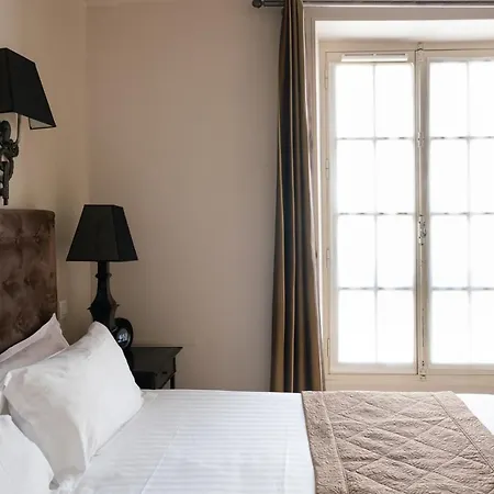 Hotel Saint-Louis Marais-3